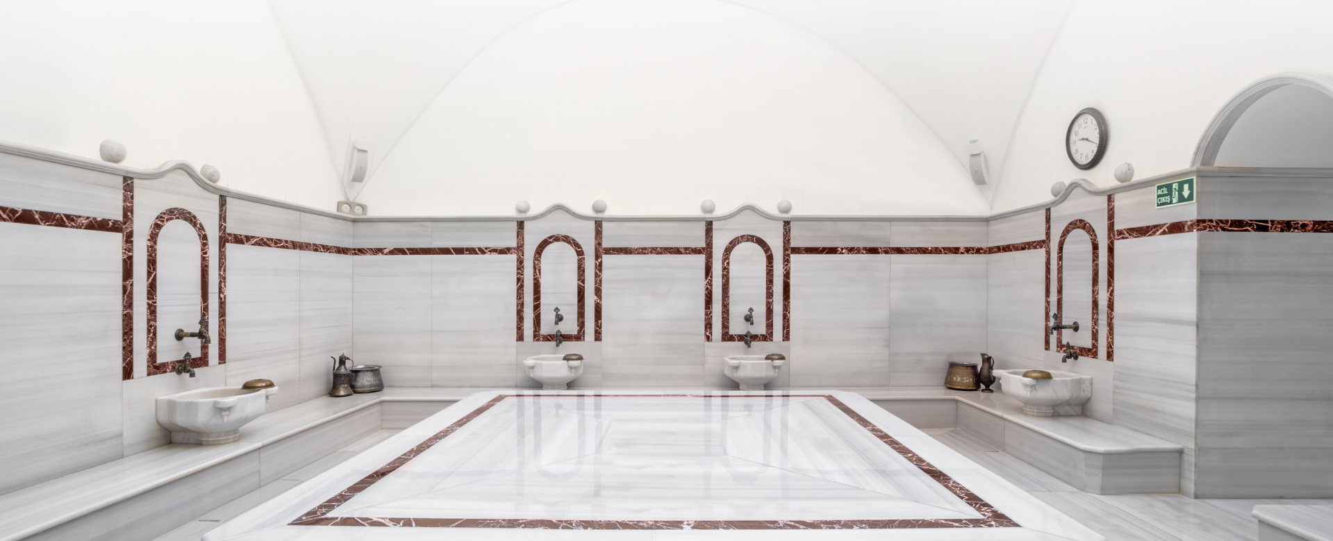 Hammam Slide